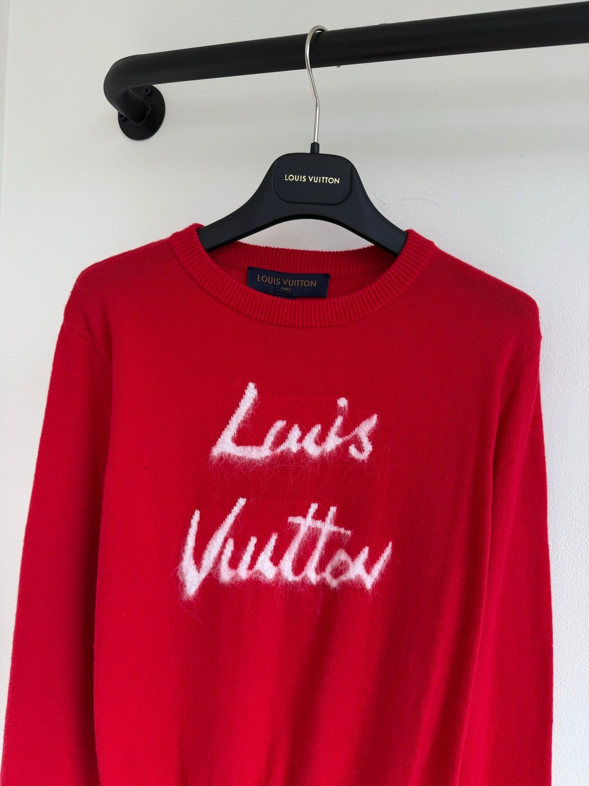 BRUSHED SCRIPT LOGO KNIT SWEATER