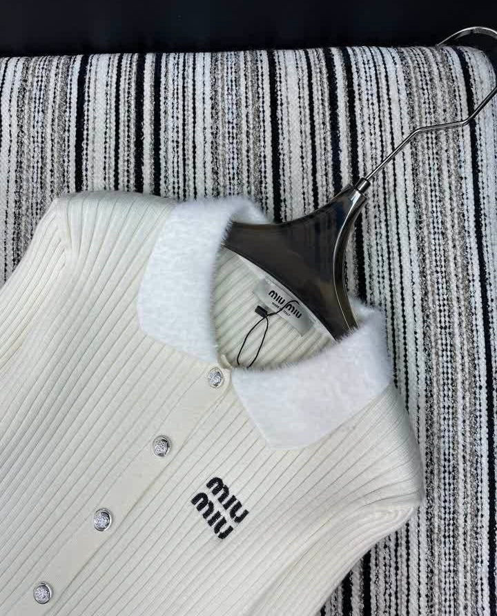 RIBBED KNIT CONTRAST CARDIGAN
