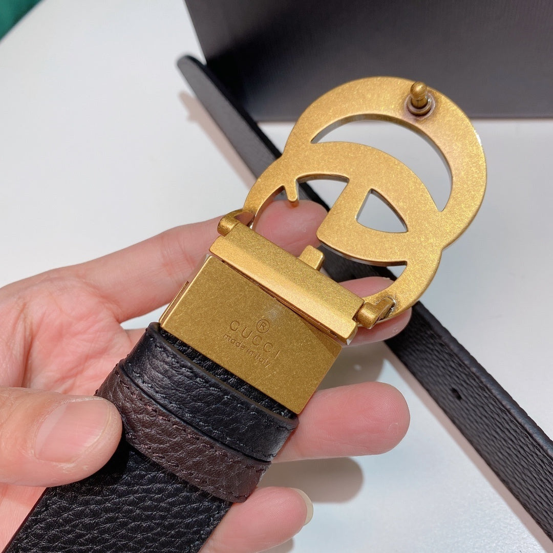 BROWN GRAINED LEATHER BELT WITH ANTIQUE GOLD DOUBLE G BUCKLE