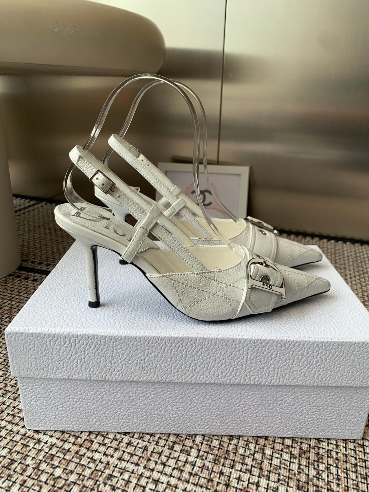 WHITE BUCKLE POINTED SLINGBACK HEELS