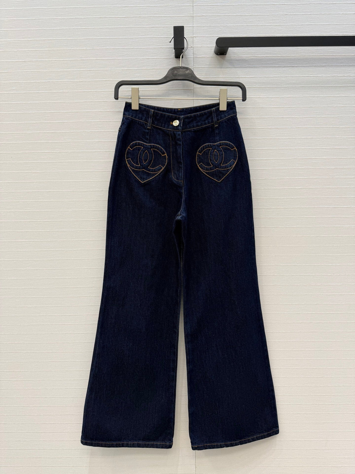 HEART LOGO DETAIL WIDE LEG DENIM JEANS