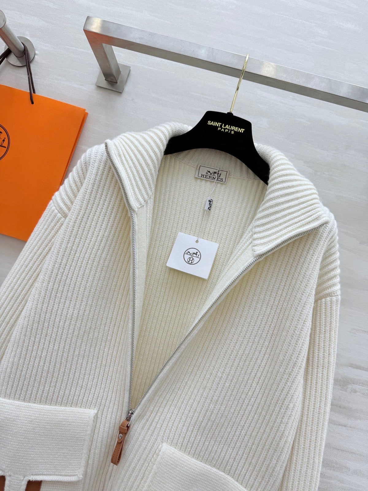 IVORY RIBBED KNIT ZIP CARDIGAN WITH FRONT FLAP POCKETS