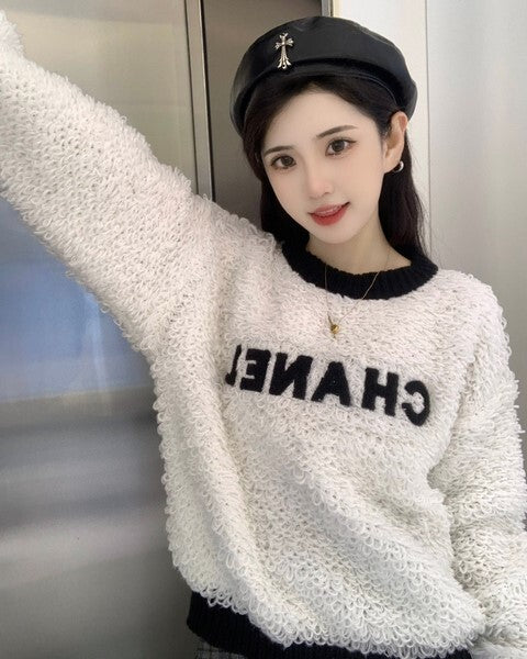 SOFT FUZZY KNIT SWEATER