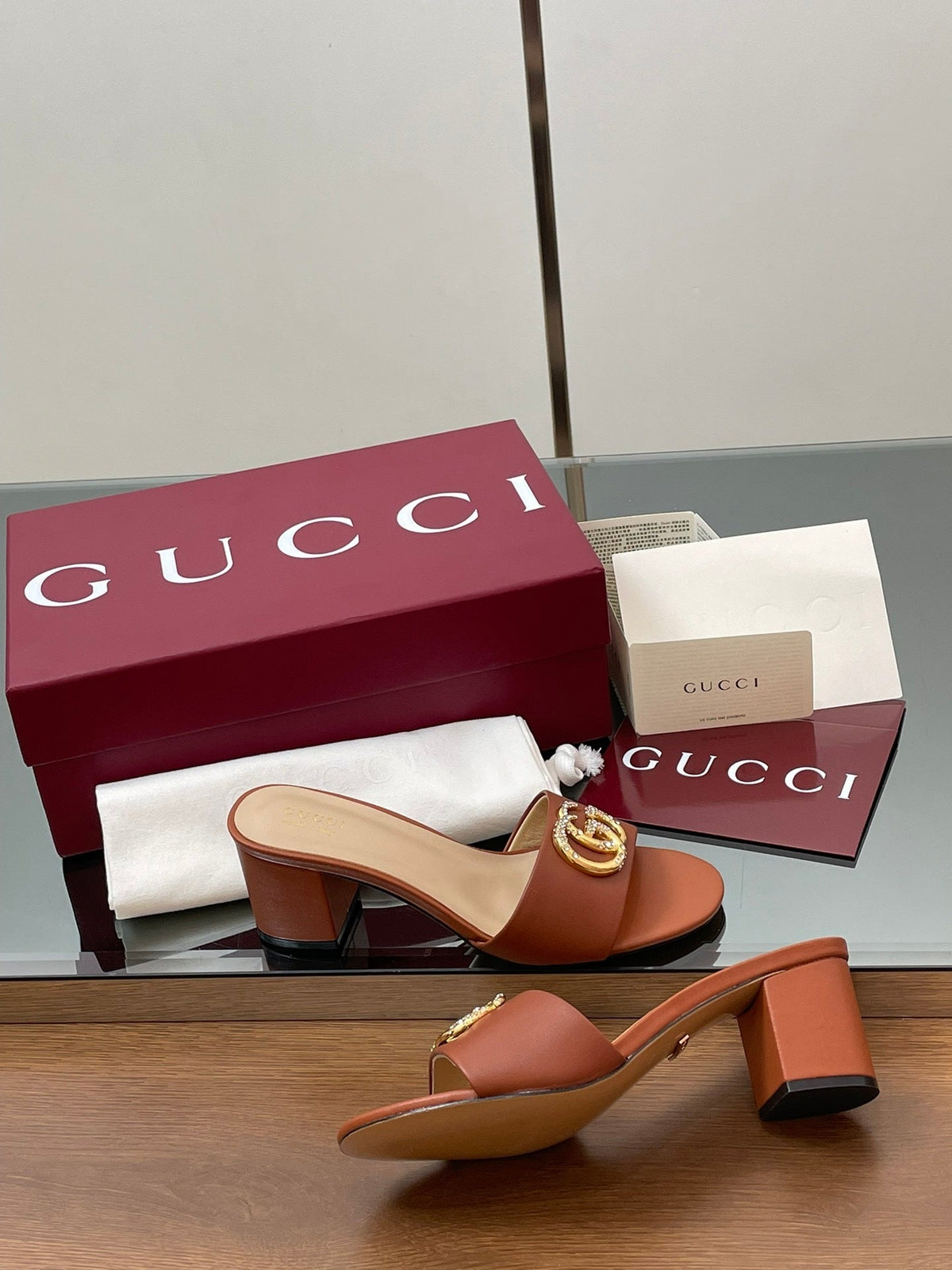 TAN MID-HEEL LOGO SLIDES