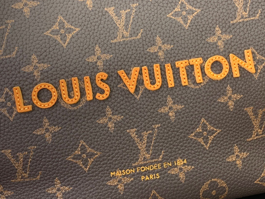 ICONIC PRINT TOTE