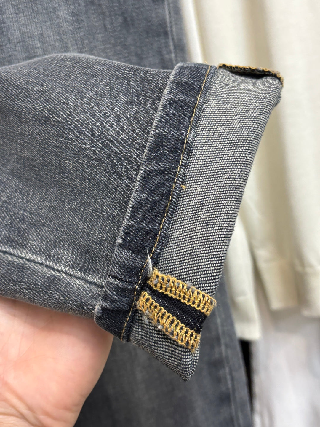 GREY DENIM JEANS WITH EMBROIDERED BACK DETAIL