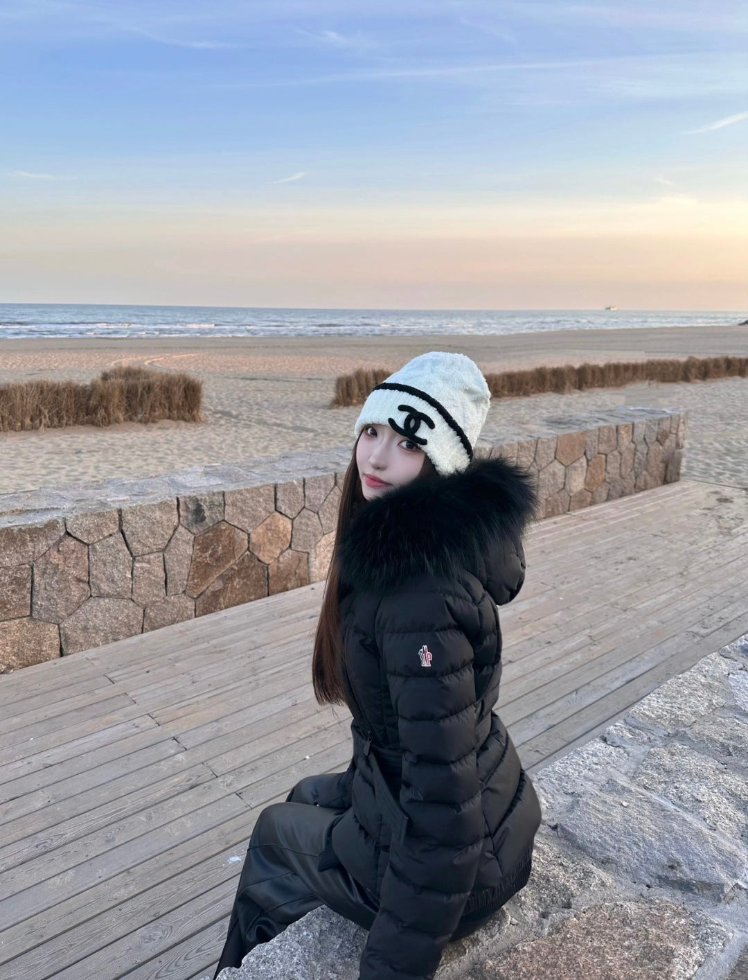 FUR HOODED BELTED PUFFER DOWN JACKET