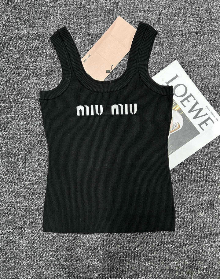 RIBBED KNIT TANK