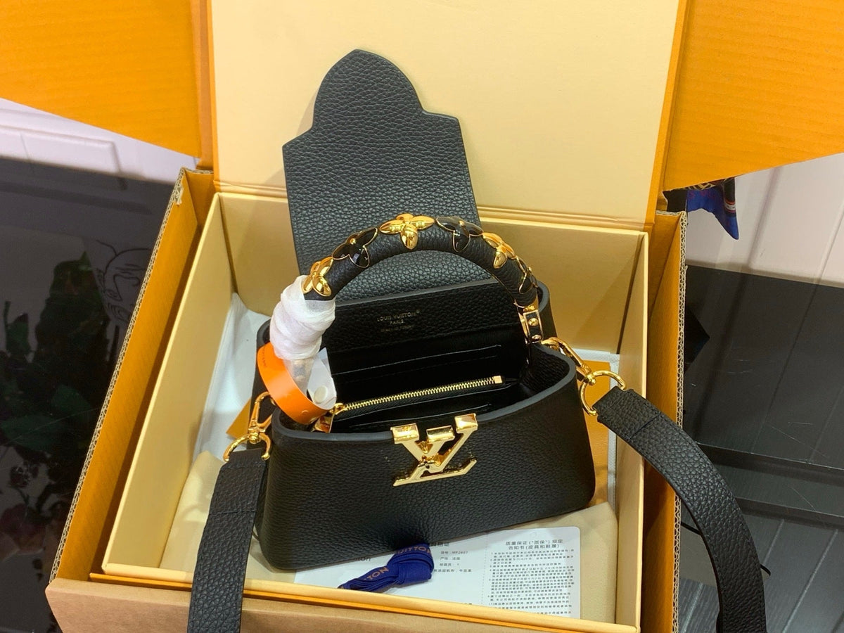 STRUCTURED TOP HANDLE BAG WITH GOLD LOGO