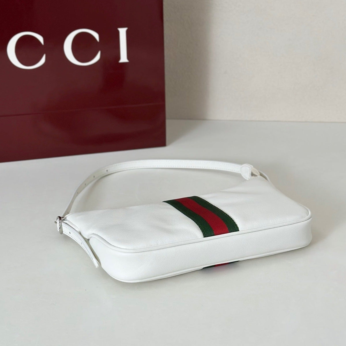 STRIPED LEATHER SHOULDER BAG – WHITE