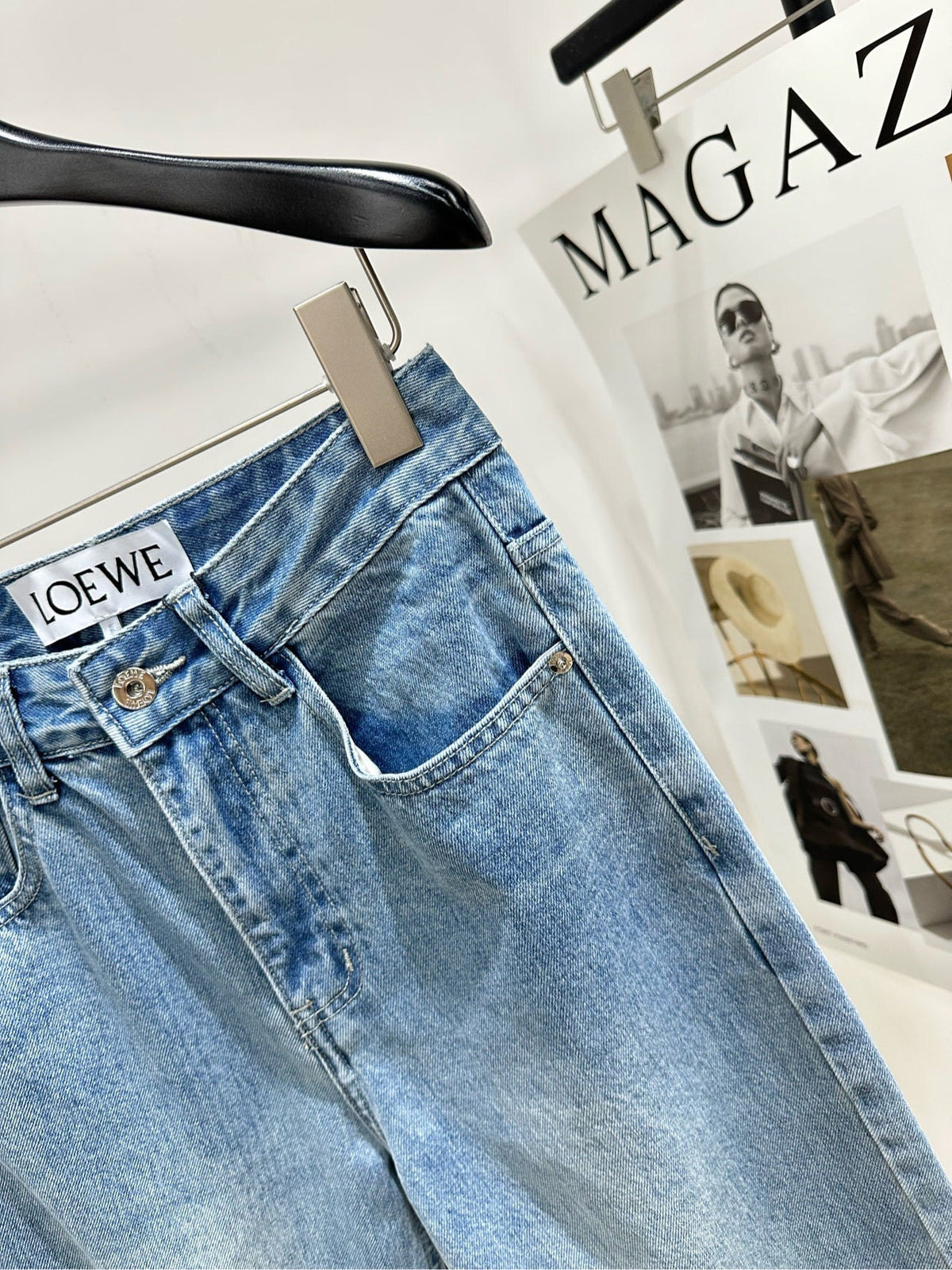 RELAXED STRAIGHT LEG DENIM JEANS