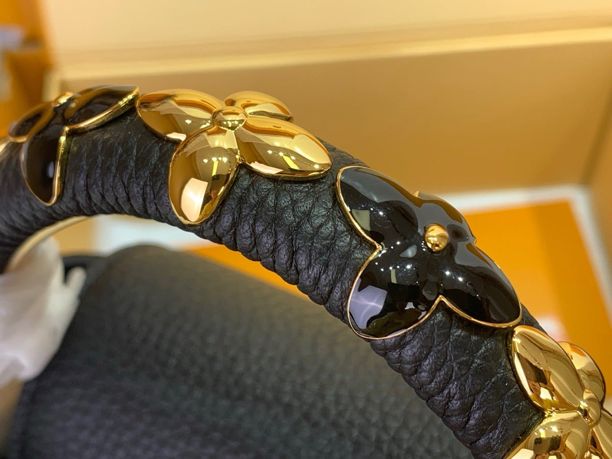STRUCTURED TOP HANDLE BAG WITH GOLD LOGO