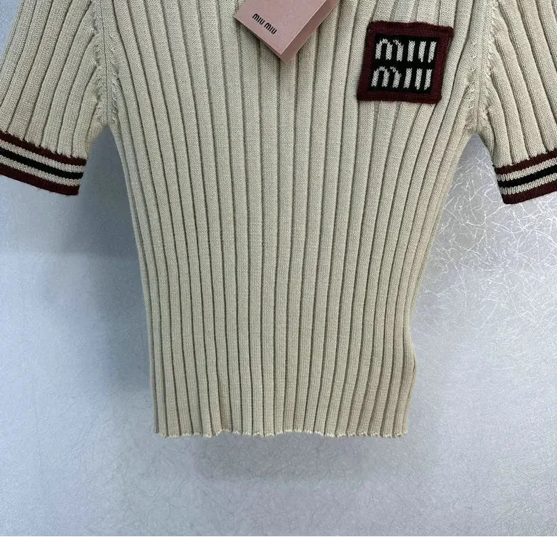 RIBBED LOGO CONTRAST TRIM KNIT TOP