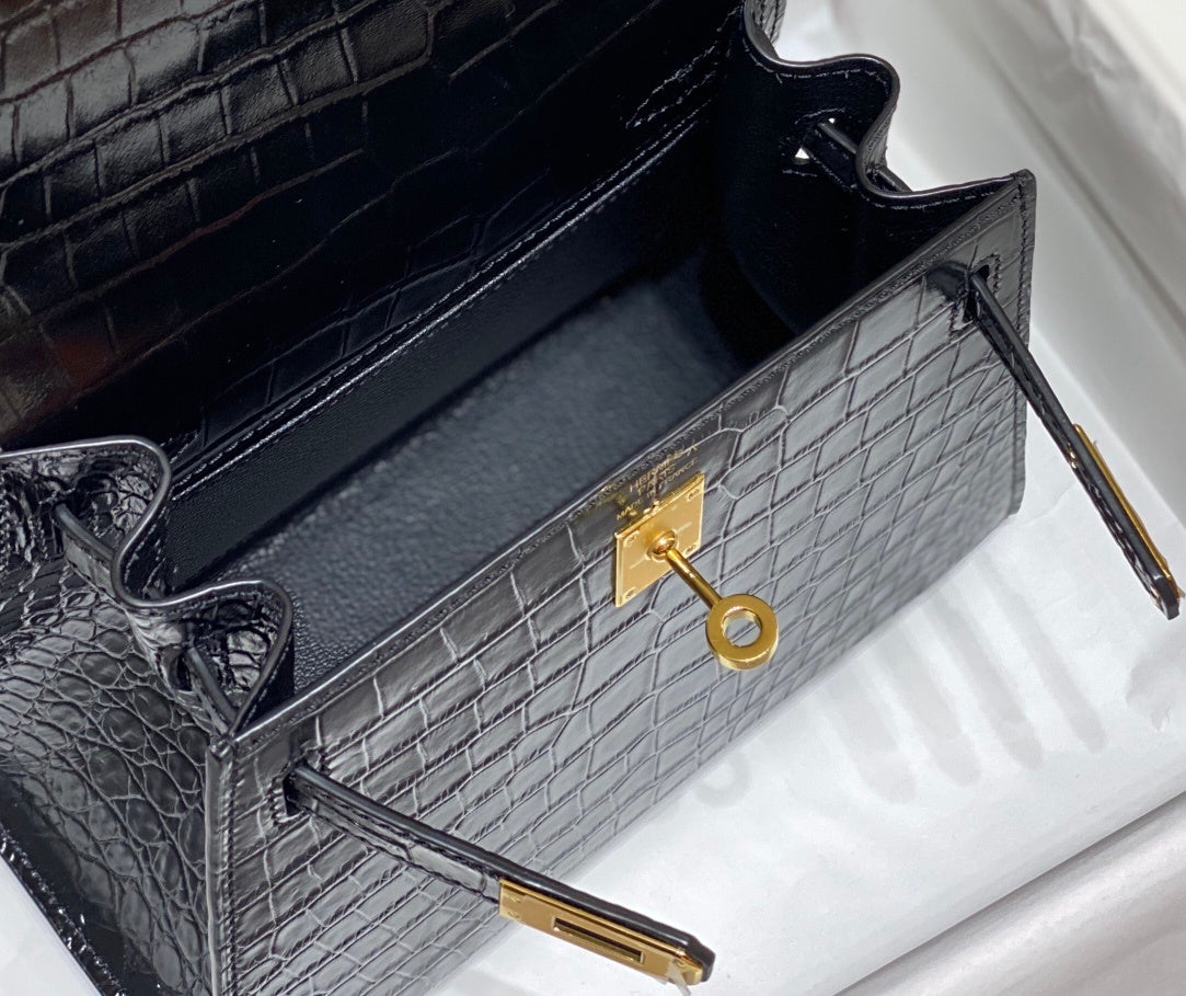 BLACK CROCODILE BAG