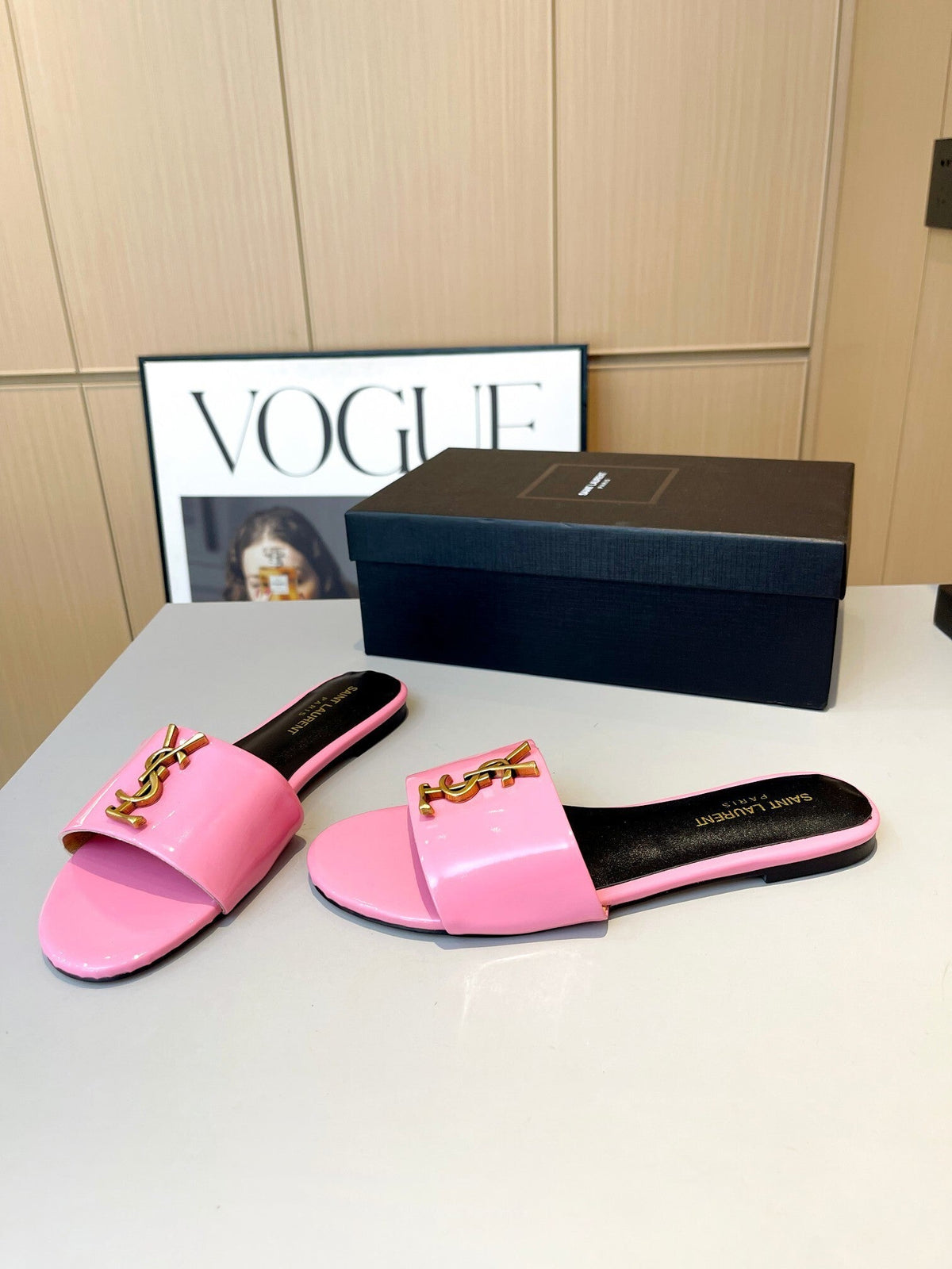 PINK PATENT SLIDE SANDALS