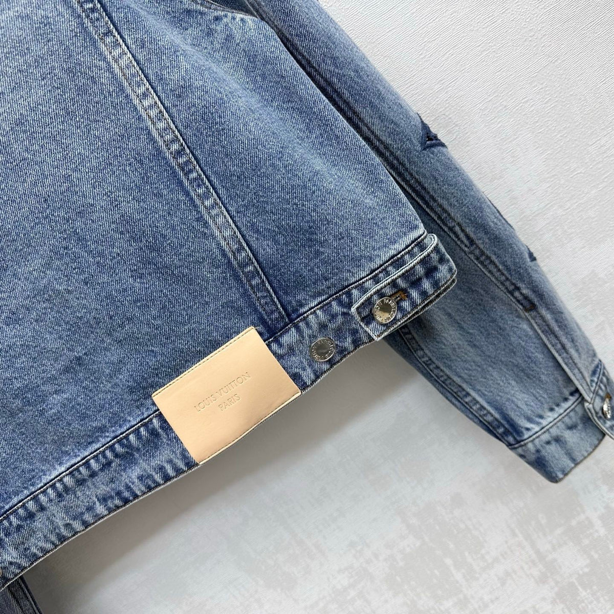 DENIM SET WITH EMBROIDERED DETAILS – JACKET & MINI SKIRT
