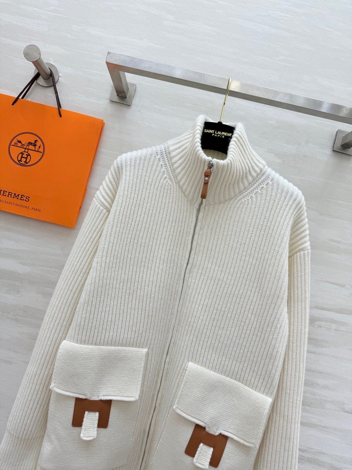 IVORY RIBBED KNIT ZIP CARDIGAN WITH FRONT FLAP POCKETS