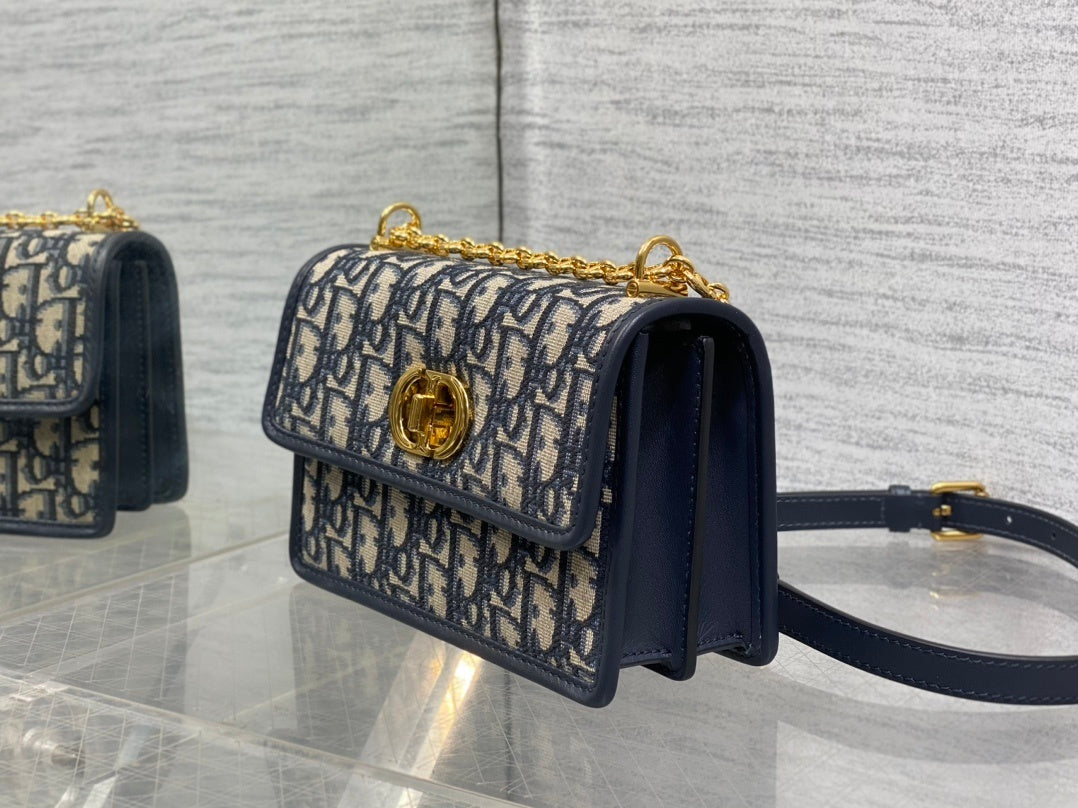 NAVY MONOGRAM CHAIN SHOULDER BAG