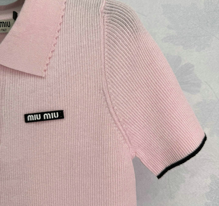 RIBBED KNIT POLO TOP