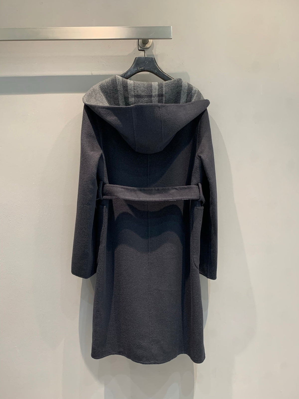 CHECK PANEL BELTED HOODED COAT