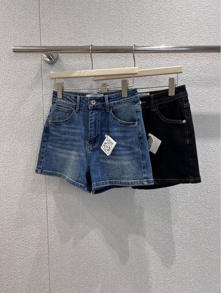 BLUE DENIM HIGH-WAIST SHORTS