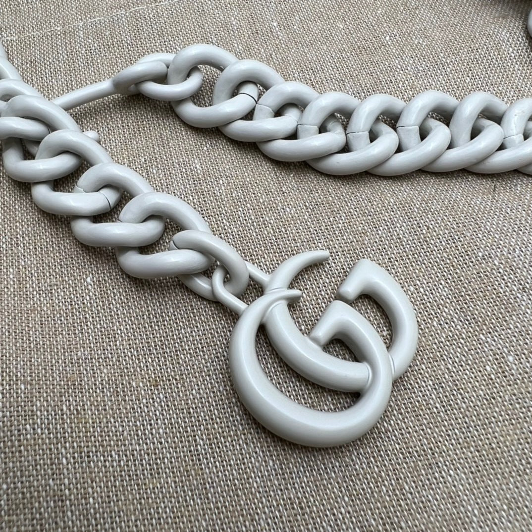 QUILTED MINI CHAIN SHOULDER BAG