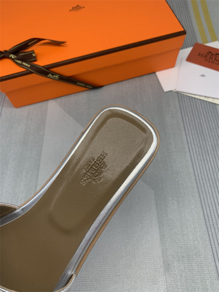 METALLIC SILVER H-CUT SLIDE SANDALS