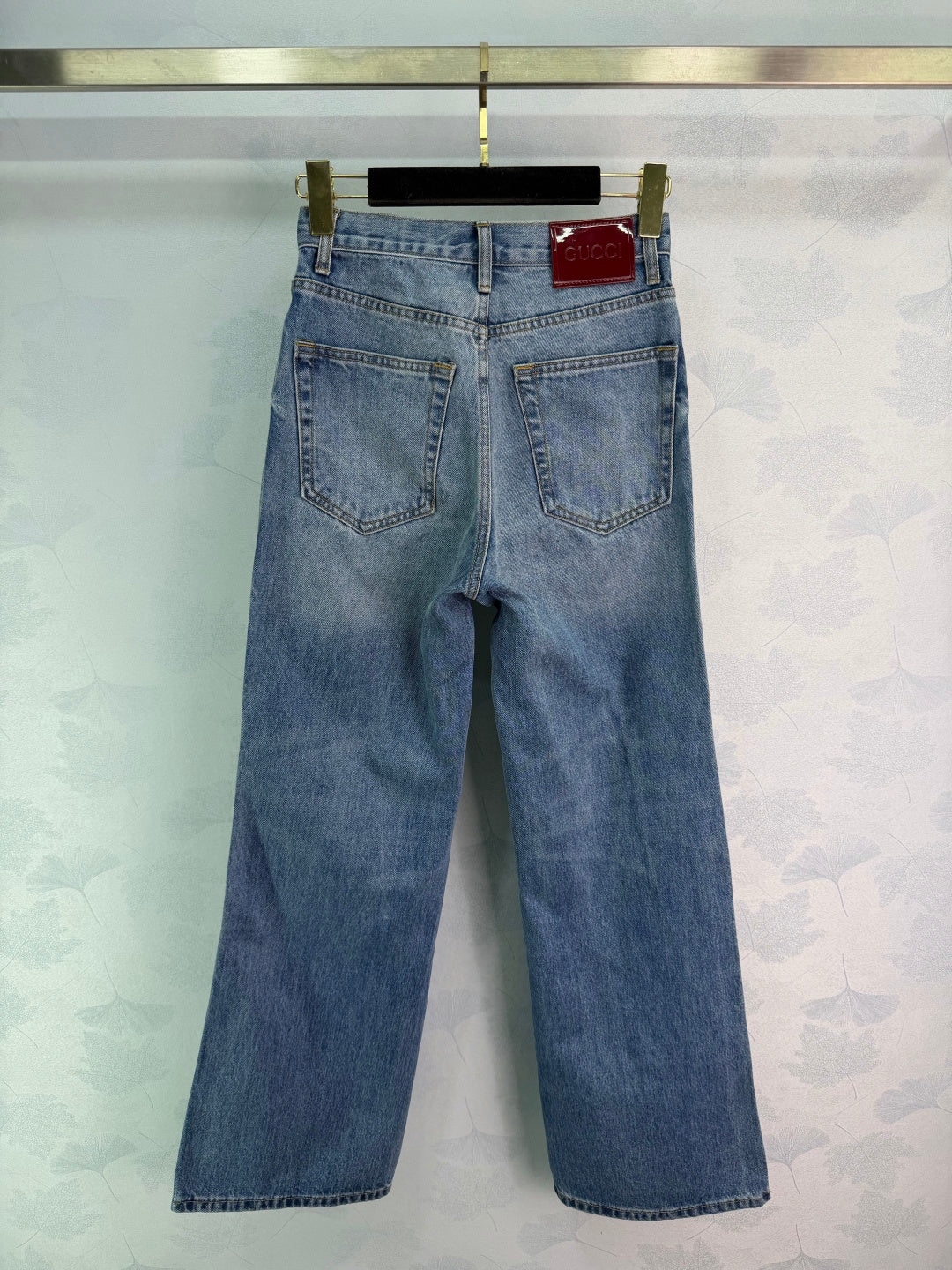 CLASSIC FADED WIDE LEG DENIM JEANS WITH HORSEBIT DETAIL