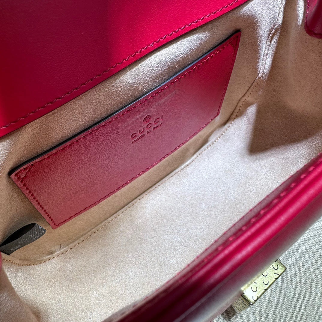 QUILTED SHOULDER BAG