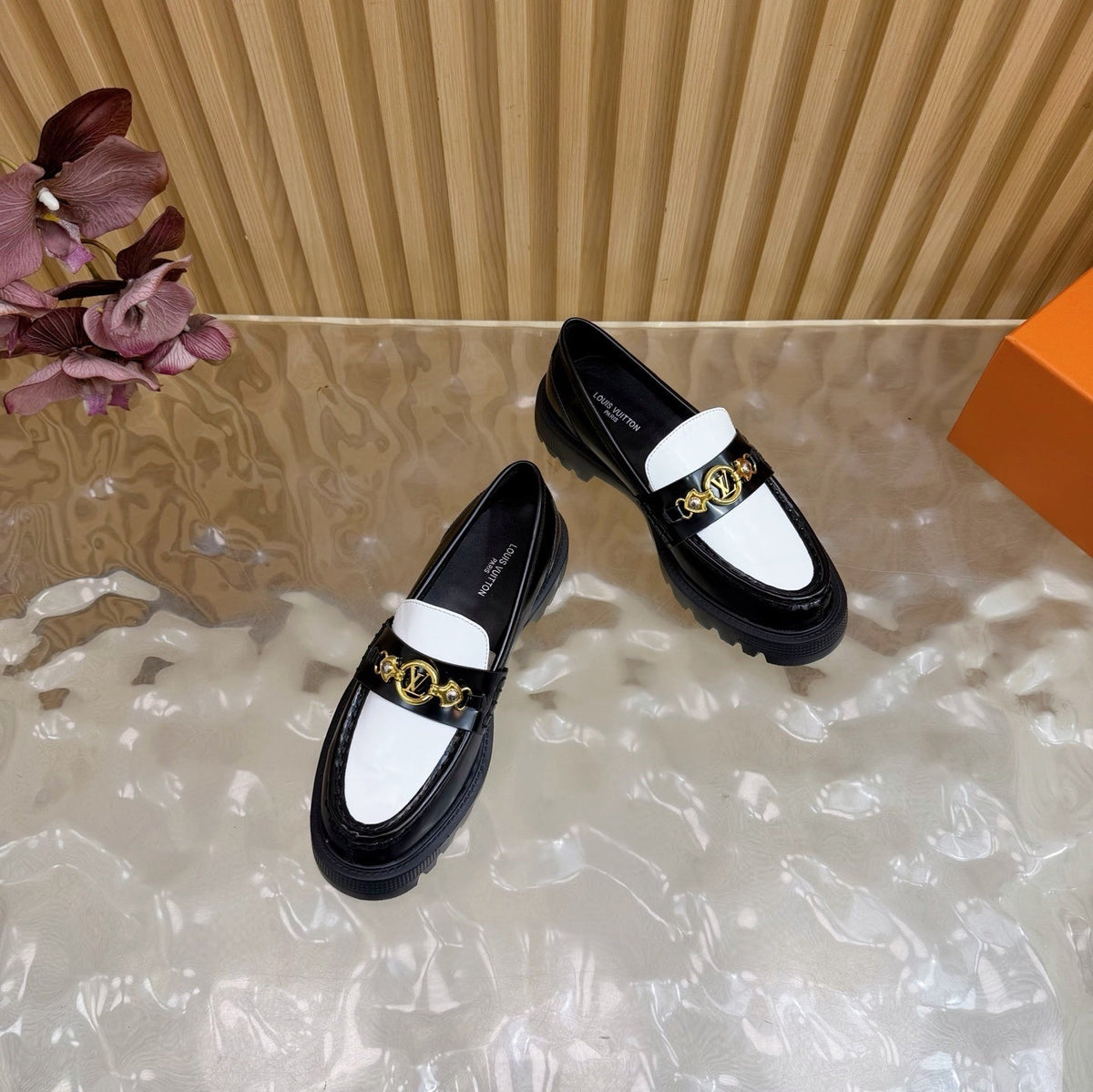BLACK & WHITE CHUNKY SOLE DESIGNER LOAFERS