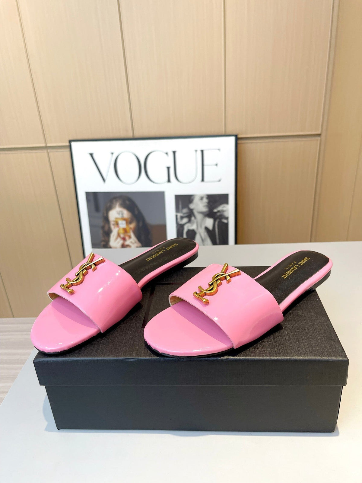 PINK PATENT SLIDE SANDALS