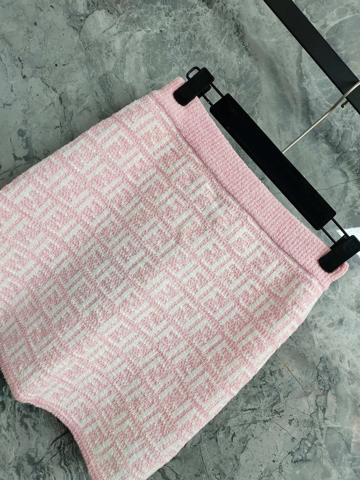 SOFT PINK TEXTURED KNIT SET – TOP & MINI SKIRT