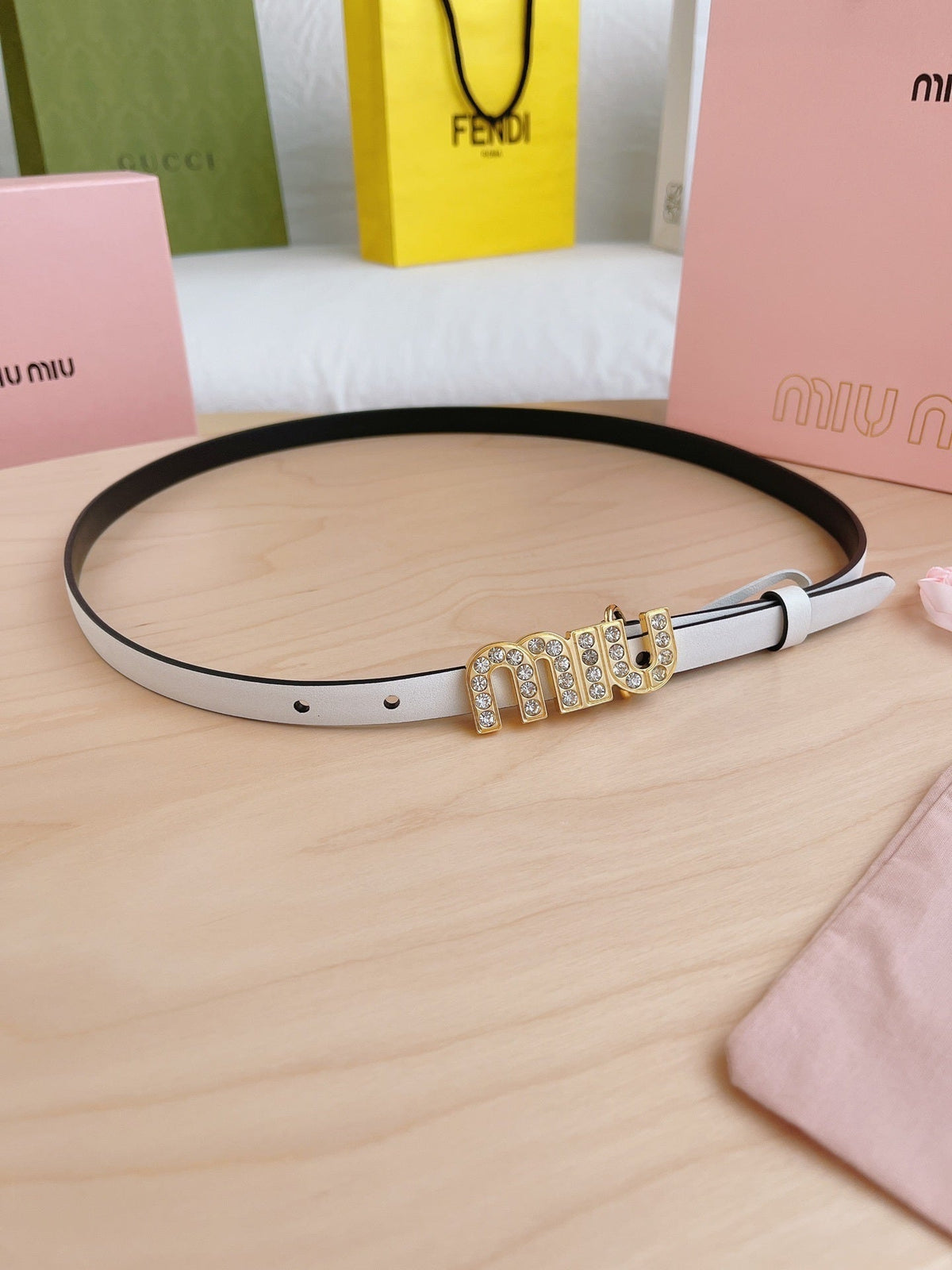 WHITE LEATHER BELT WITH CRYSTAL LETTER BUCKLE