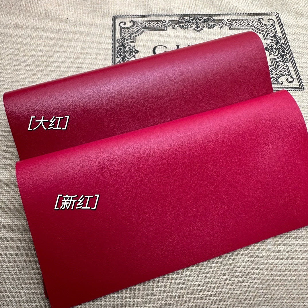 QUILTED SHOULDER BAG