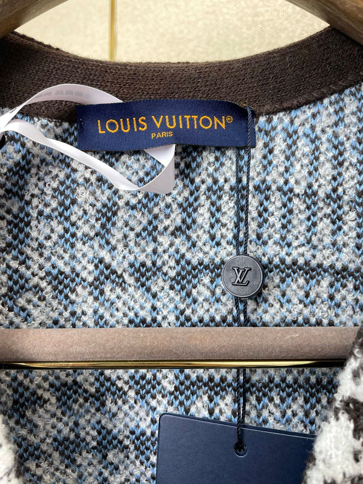 TEXTURED CHECK KNIT BUTTON CARDIGAN