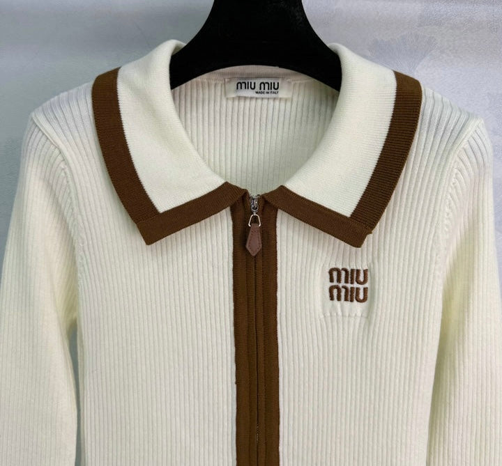RIBBED ZIP-UP COLLAR SWEATER