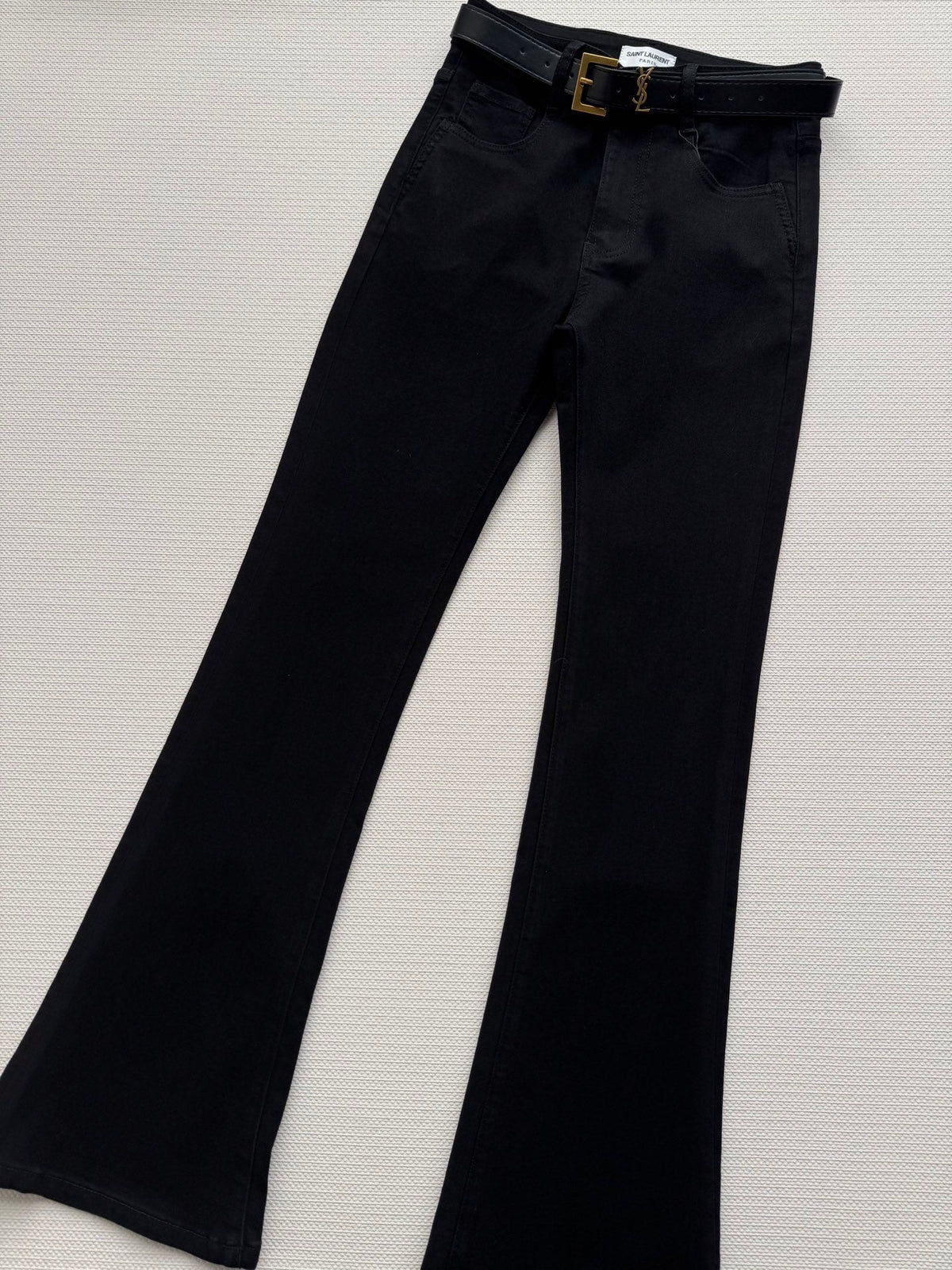 HIGH-WAIST FLARE KNIT PANTS
