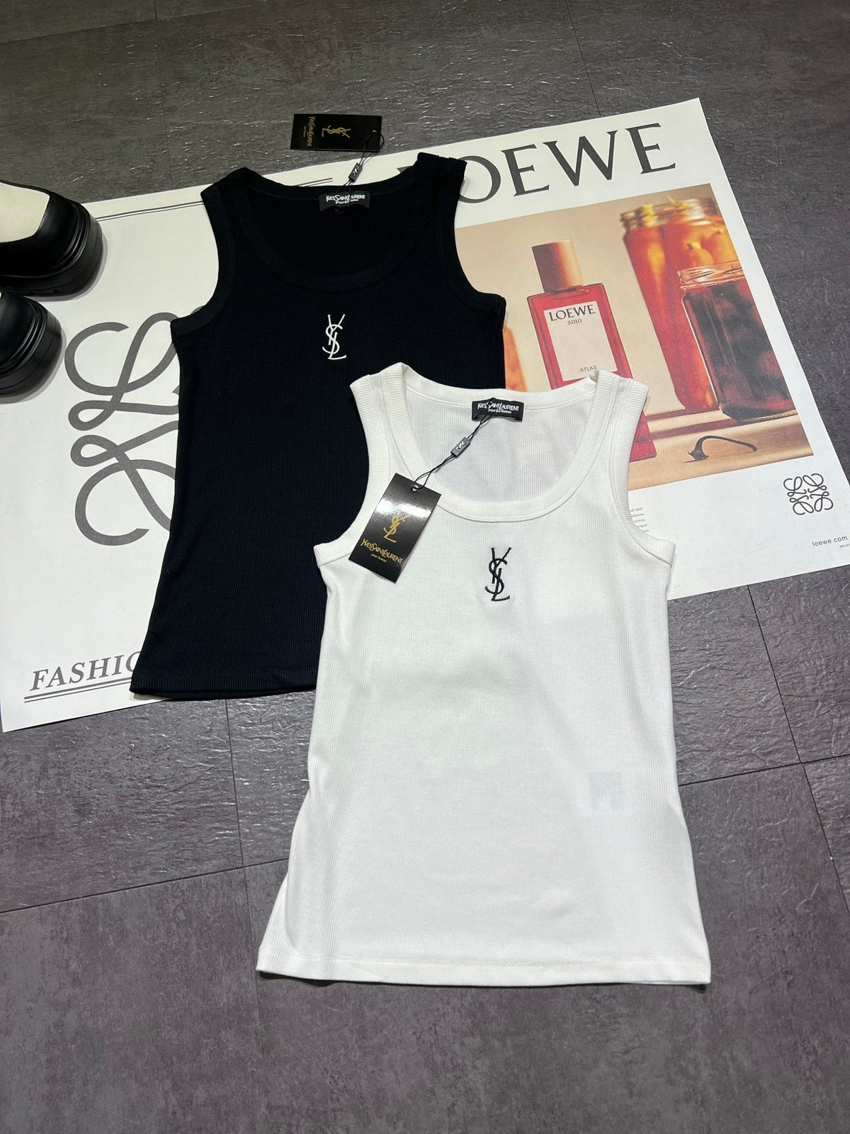 LOGO RIBBED SLEEVELESS TANK TOP