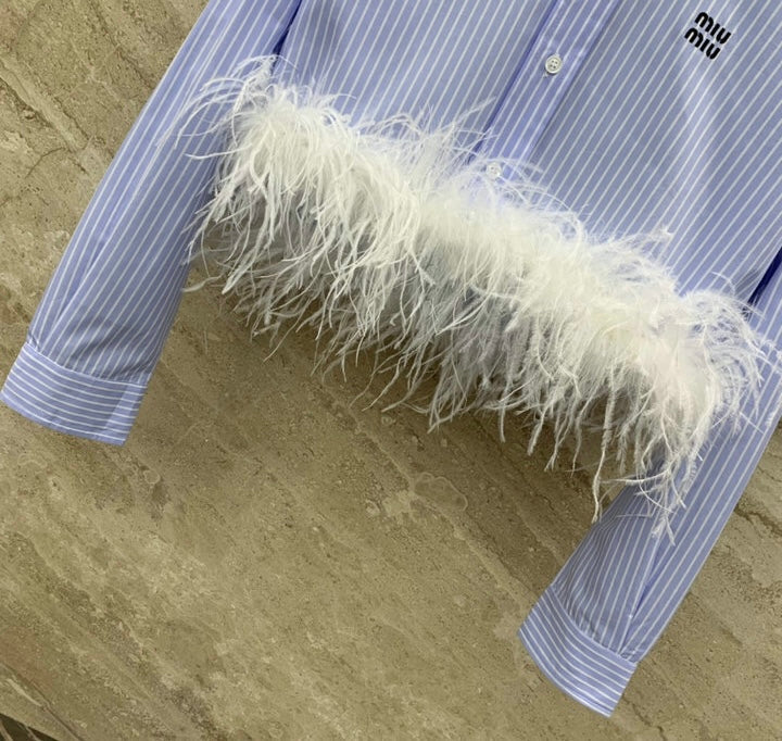 STRIPED FEATHER TRIM CROP SHIRT