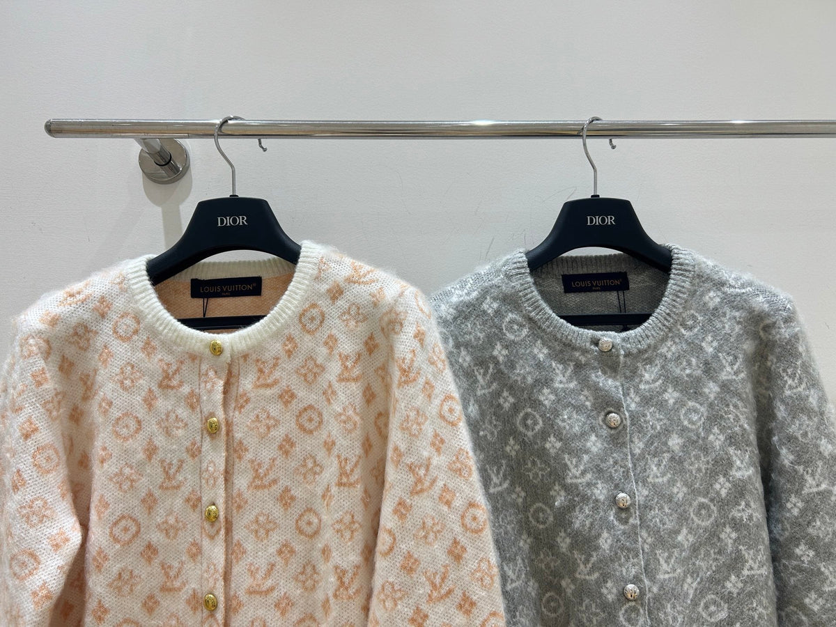 SOFT PATTERNED KNIT CARDIGAN