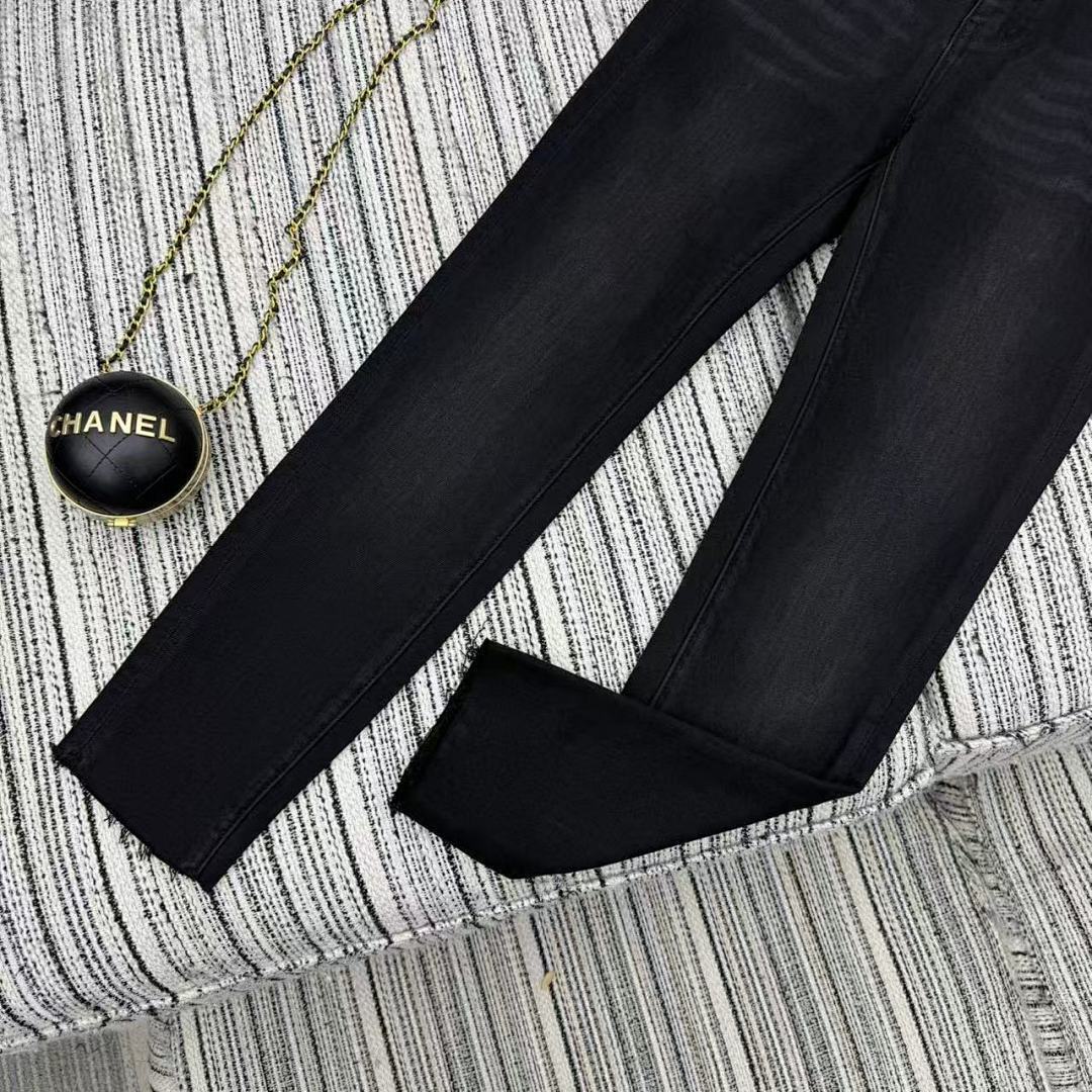 HIGH-WAIST BRAID DETAIL SKINNY JEANS – BLACK