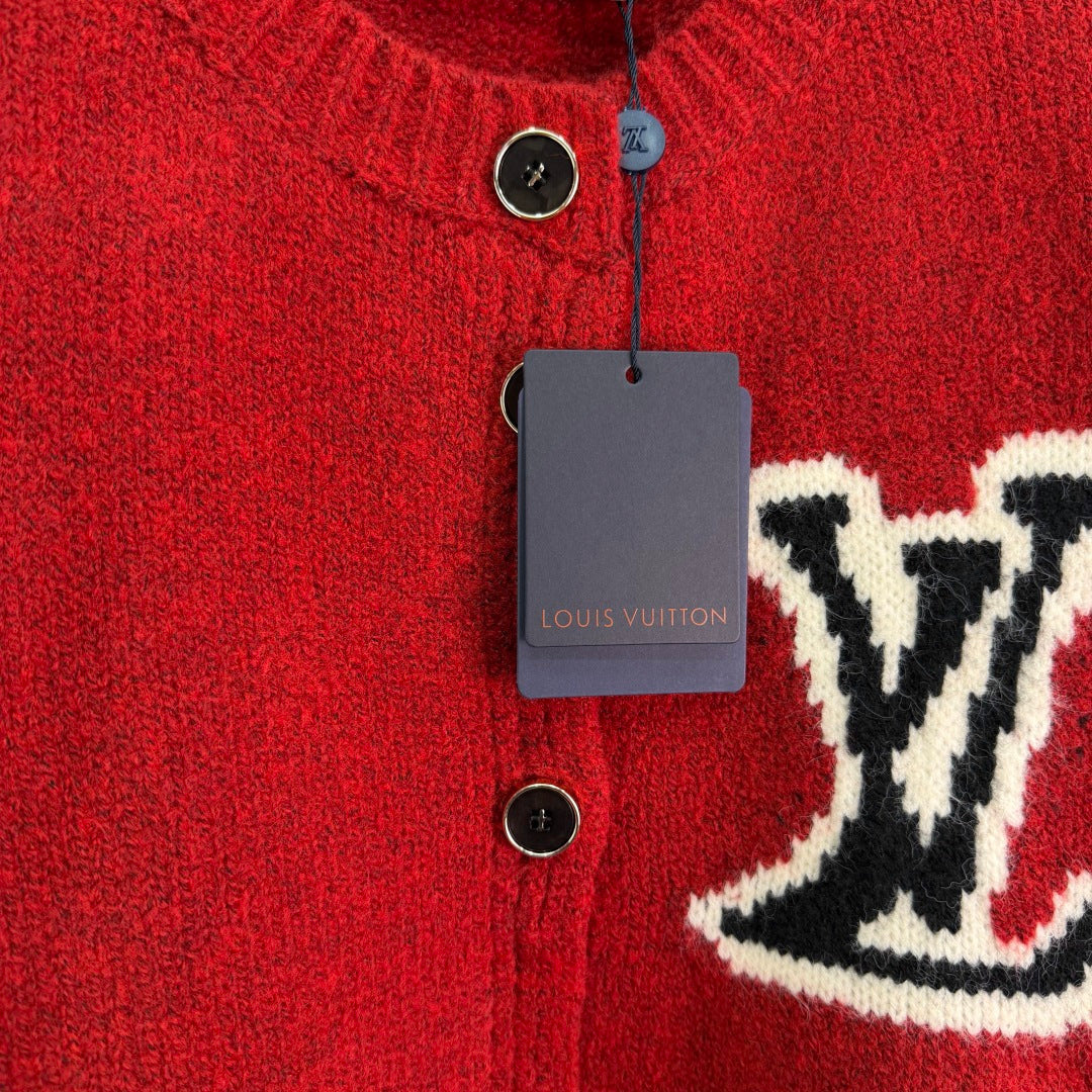 BUTTON-UP KNIT CARDIGAN WITH CONTRAST PATCH DETAIL