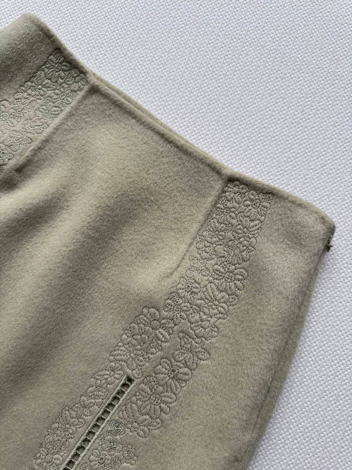 EMBOSSED TEXTURED JACKET & MINI SKIRT SET