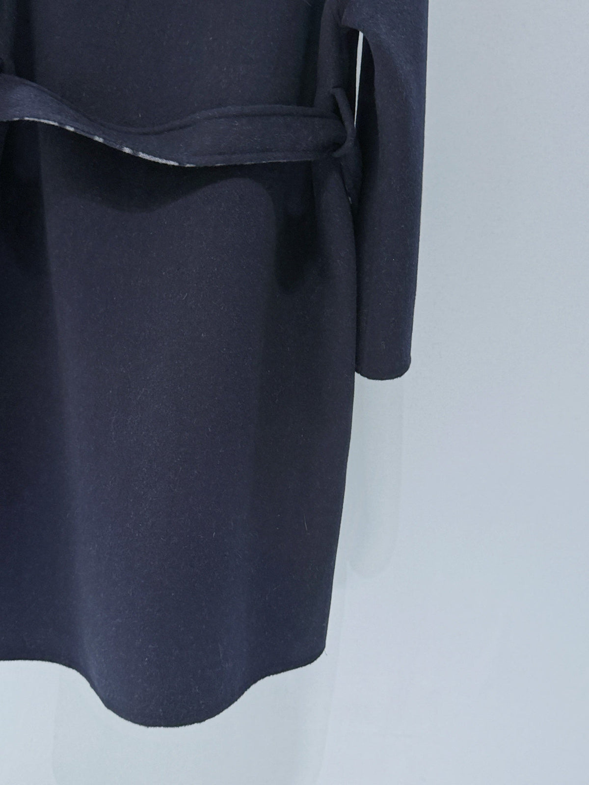 NAVY LONG COAT WITH HOOD, ZIP FRONT AND WAIST TIE
