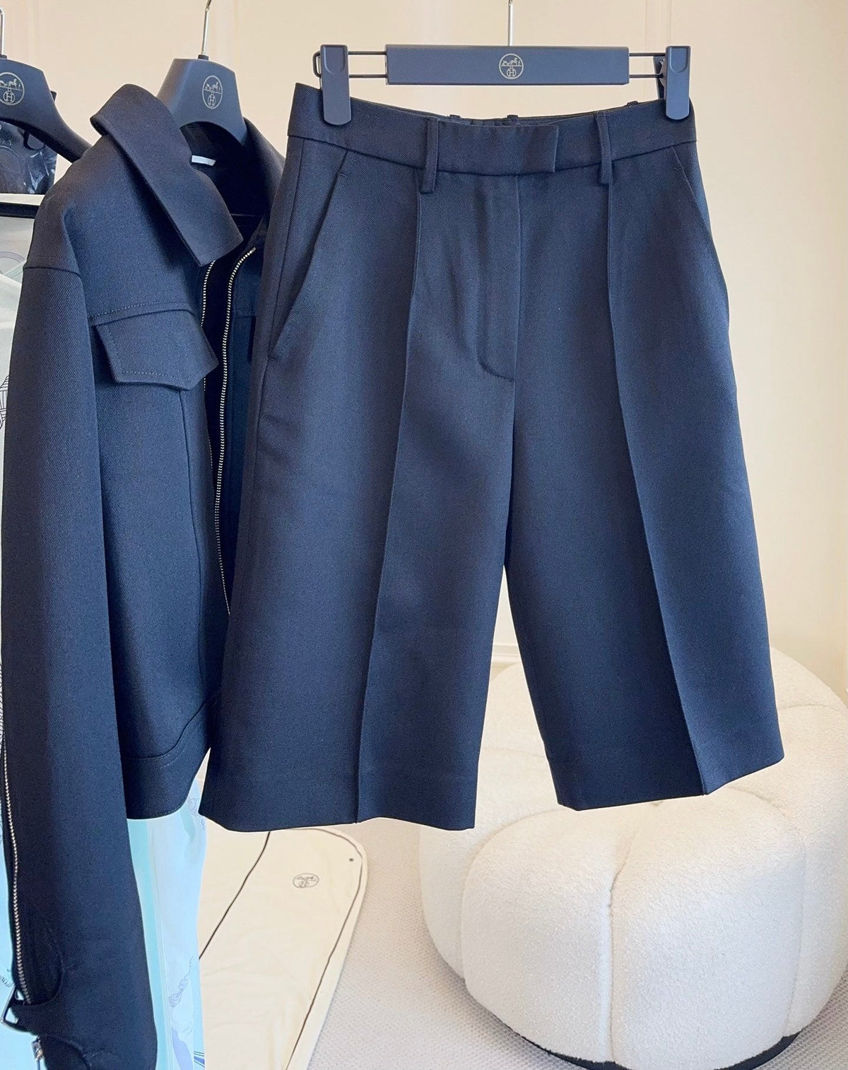 TAILORED ZIP-FRONT JACKET & PLEATED SKIRT SET
