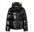 GLOSSY CROPPED PUFFER