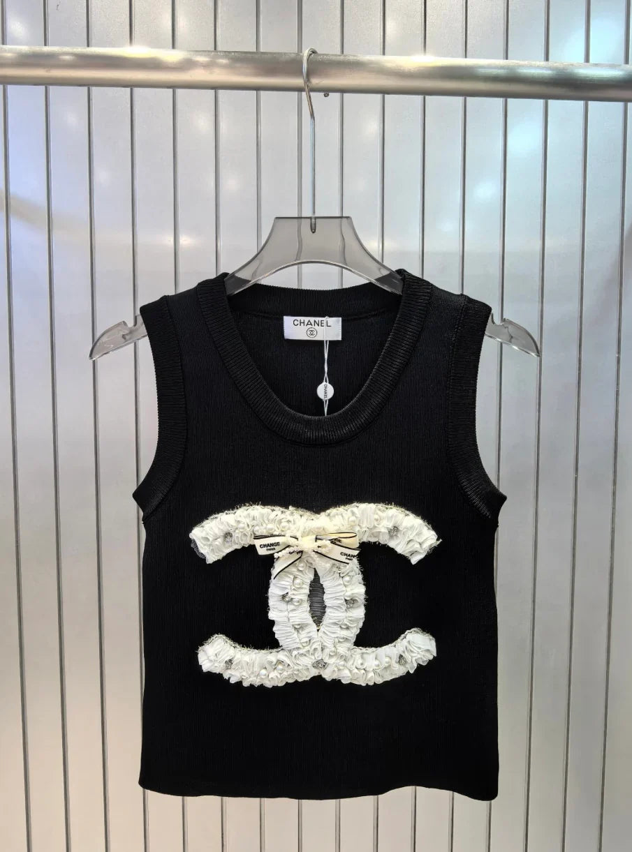 RUFFLED LOGO KNIT SLEEVELESS TOP