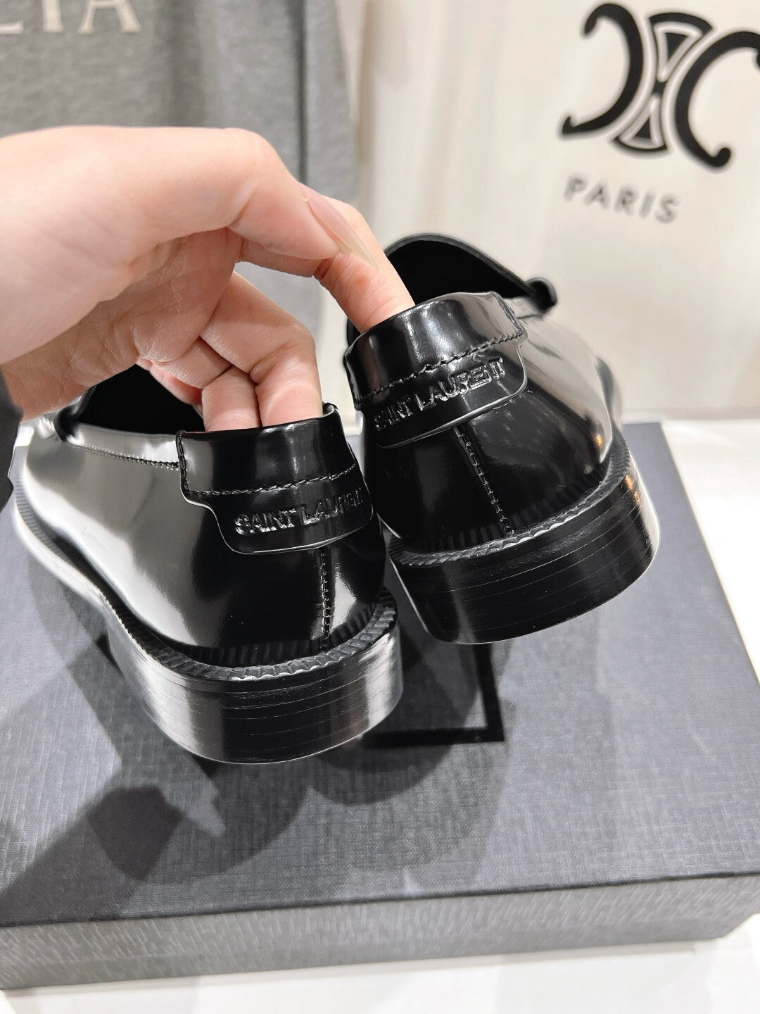 CLASSIC LEATHER PENNY LOAFERS
