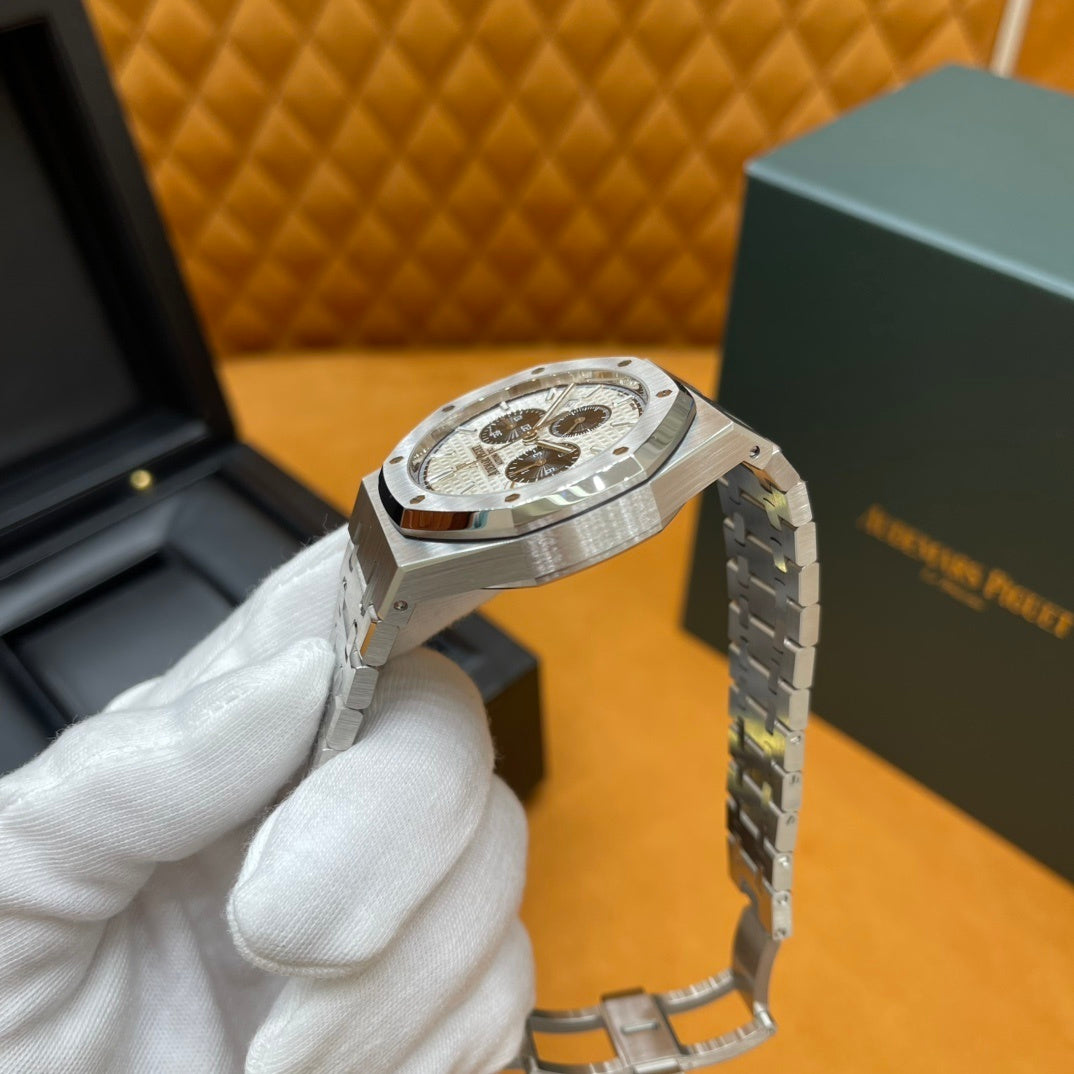 PREMIUM STEEL CHRONOGRAPH WATCH