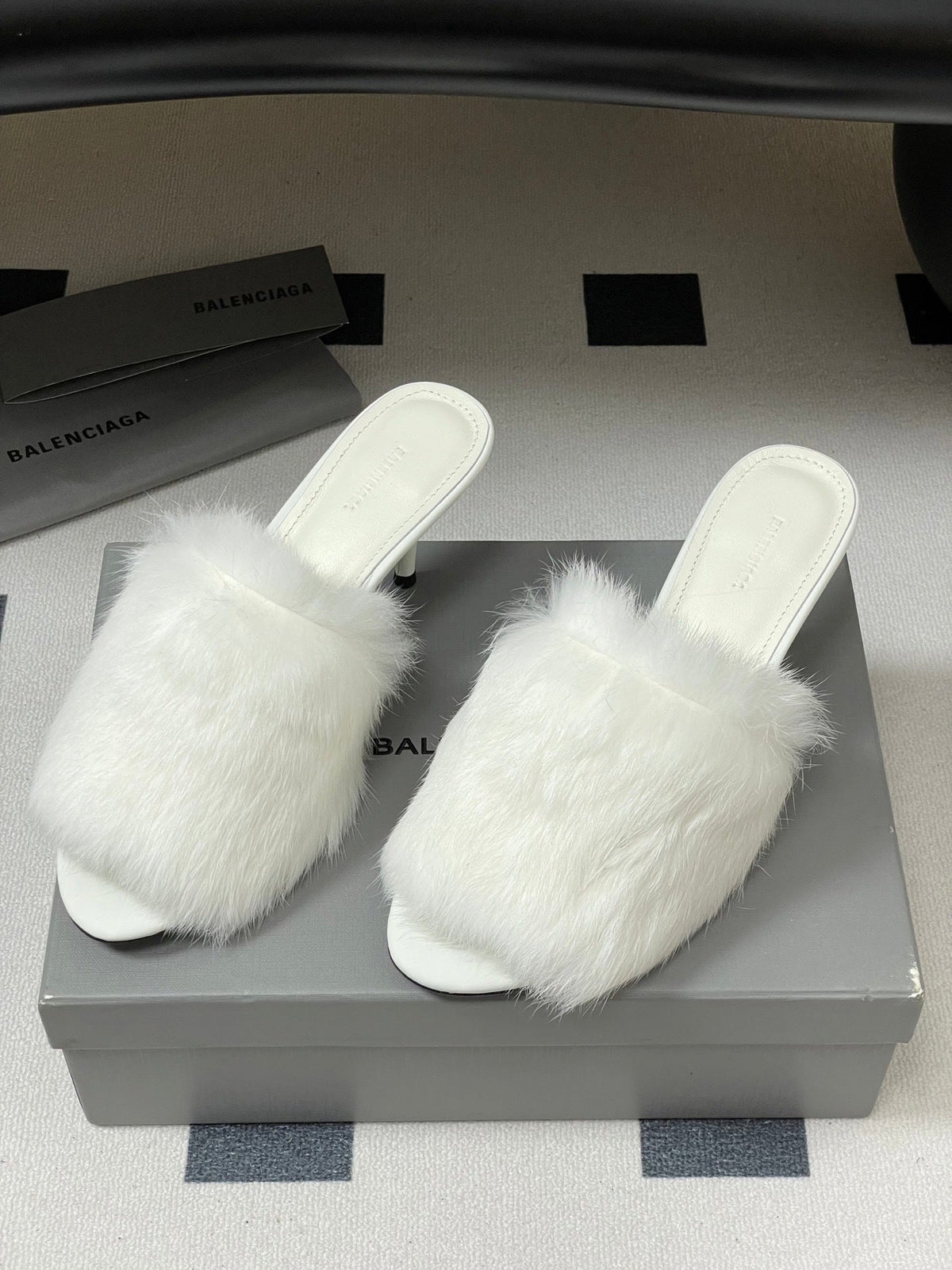WHITE FUR STRAP MULE HEELS